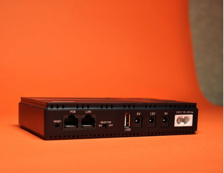 ДБЖ для роутера,&nbsp;компактний UPS&nbsp;10400 мА&middot;год, безперебійник 18Вт, безперебійник 10400мАч UPS10400 фото