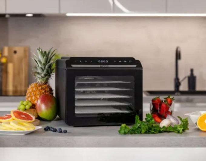 Універсальна сушарка GORENJE, 580 Вт, 6 рівнів, сушарка чорна, сушарка з автовідключенням, сушарка з металевими піддонами FDK600DB фото