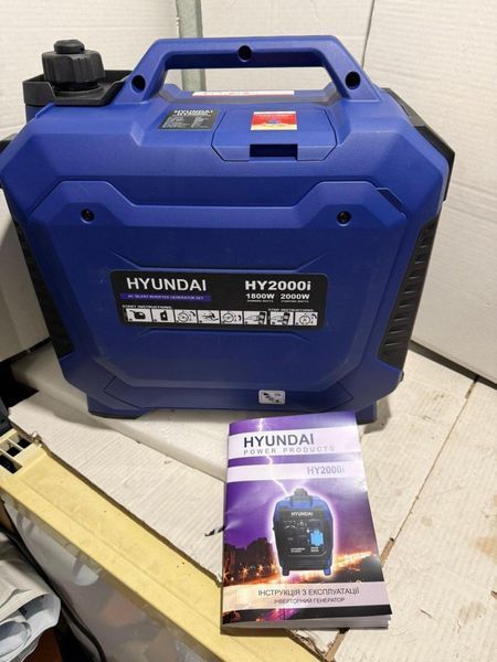 Компактний бензиновий генератор HYUNDAI до 2,0 кВт, легкий інверторний генератор для дачі, бензиновий генератор 2 кВт, генератор з чистим синусом HY2000i фото